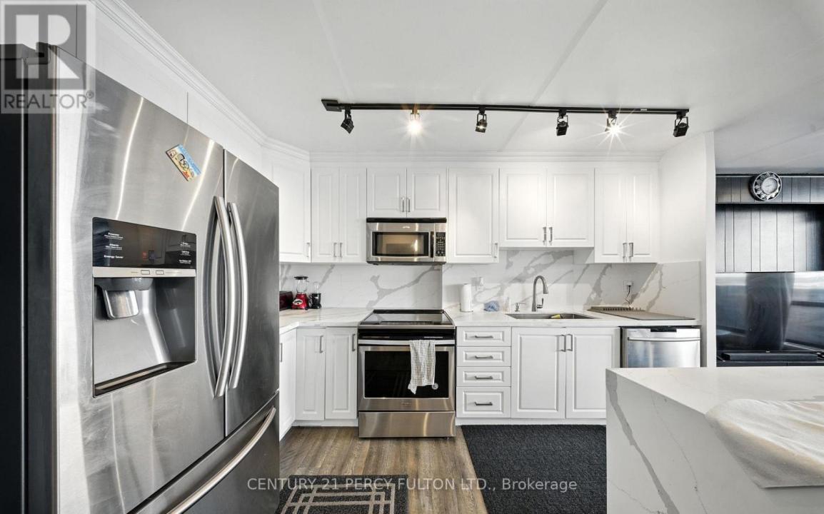 2 GLAMORGAN AVENUE, Toronto (dorset Park), Ontario M1P 2M8, Kanada