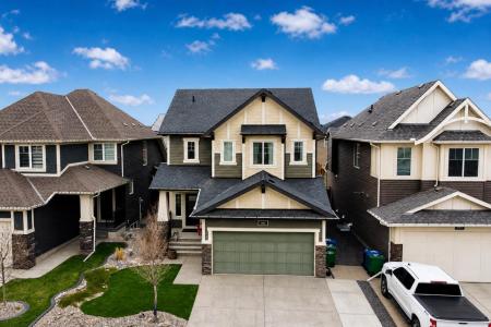 187 COOPERSFIELD WAY SW, Airdrie, Alberta T4B 4K6, Canada