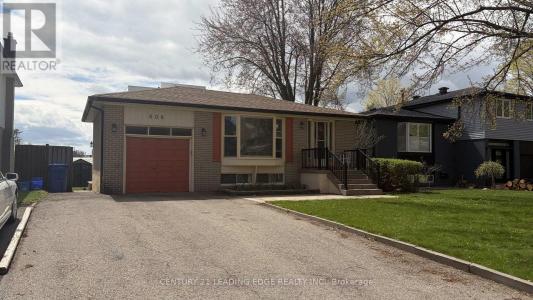 608 RUPERT AVENUE, Whitchurch-stouffville (stouffville), Ontario L4A 1W1, Canada