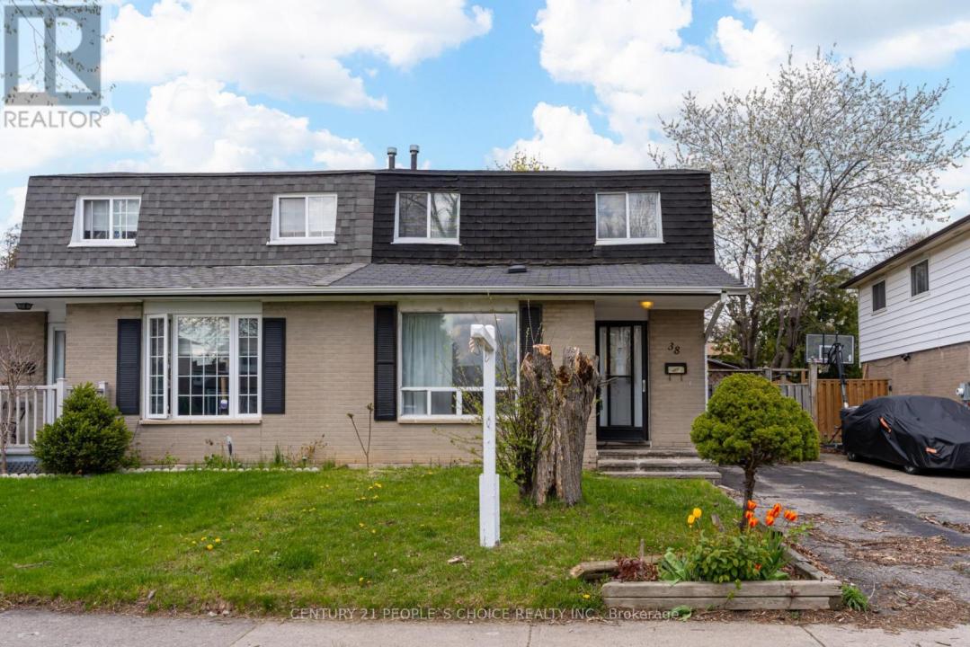 38 TINDALE ROAD, Brampton (madoc), Ontario L6V 2G9, Canadá