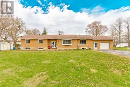 11 HART LANE, Greater Madawaska, Ontario K0J 1H0, Canada