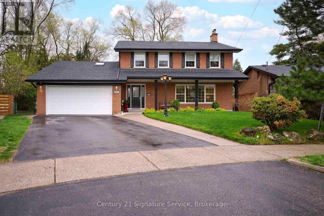 2235 DENISE ROAD, Mississauga (lakeview), Ontario L4X 1J2, Canadá