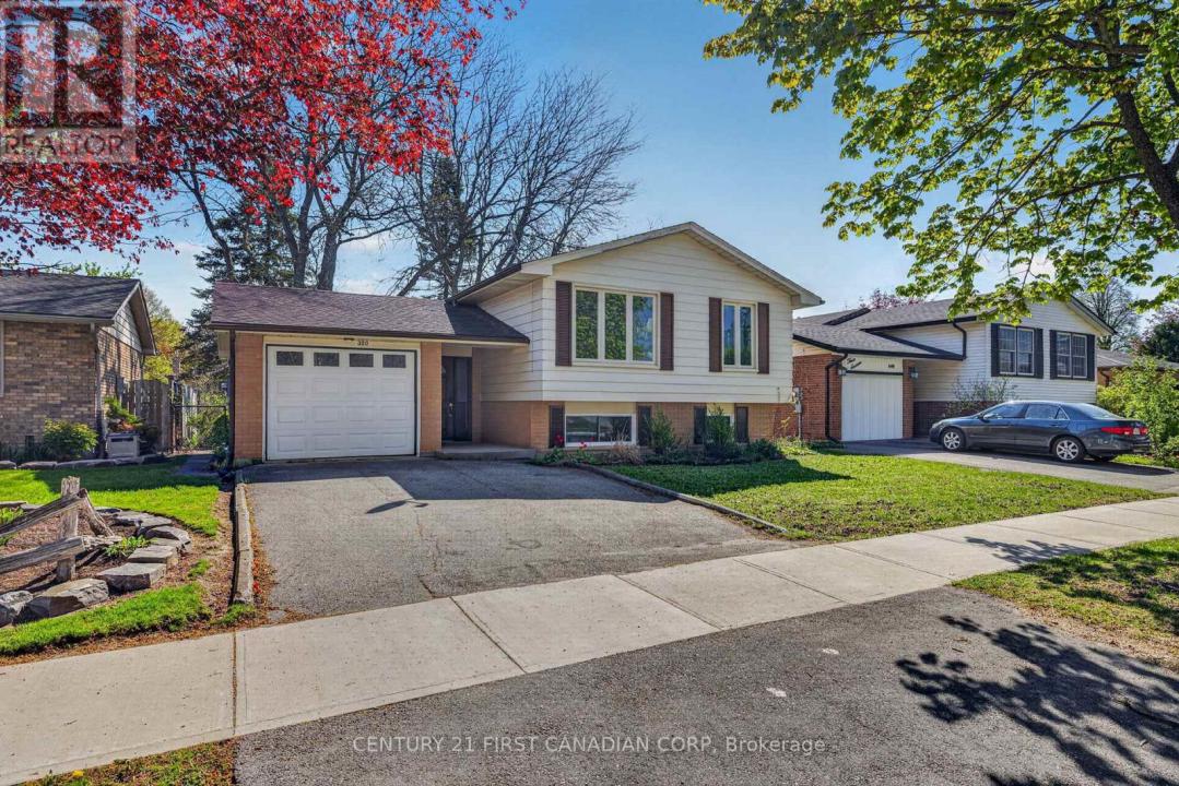 320 BLUE FOREST DRIVE, London North (north I), Ontario N6G 3K3, Canada