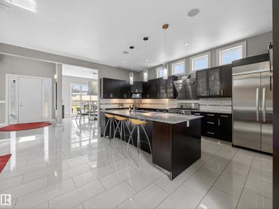 10650 66 AVENUE NW, Edmonton, Alberta T6H 1X6, Canada