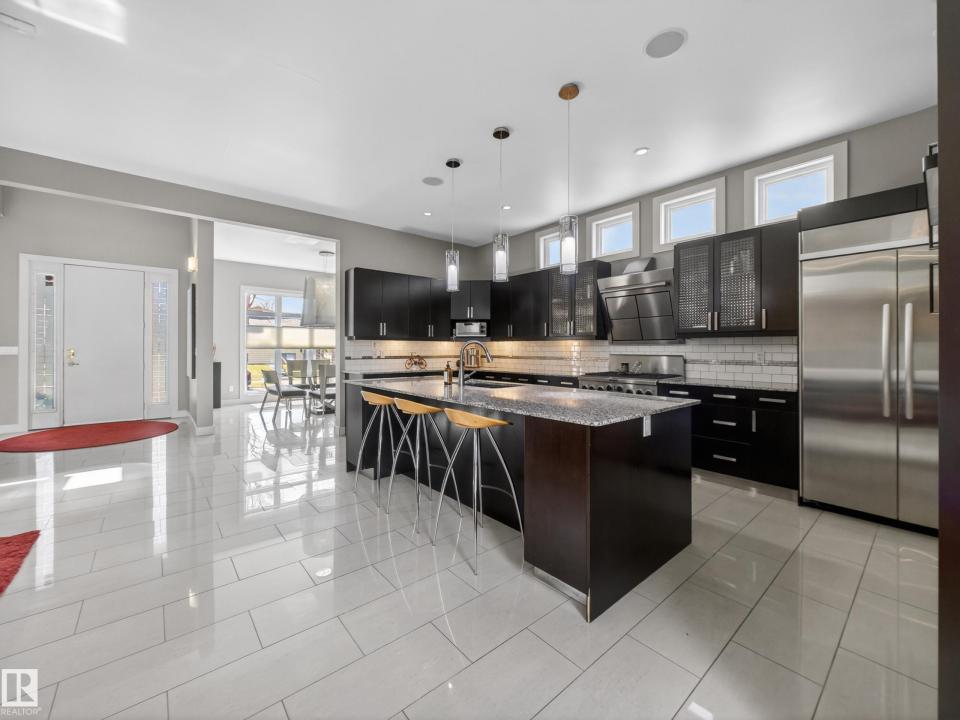 10650 66 AVENUE NW, Edmonton, Alberta T6H 1X6, Kanada