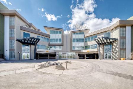 4303 1 STREET NE, Calgary, Alberta T2E 7M3, Canada