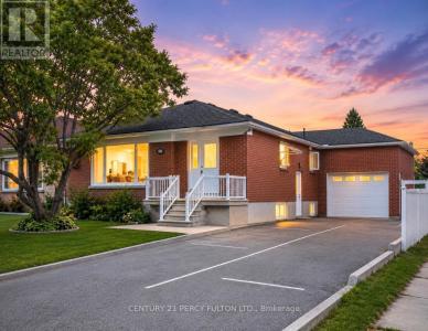 66 ACTON AVENUE, Toronto (bathurst Manor), Ontario M3H 4H1, Canada