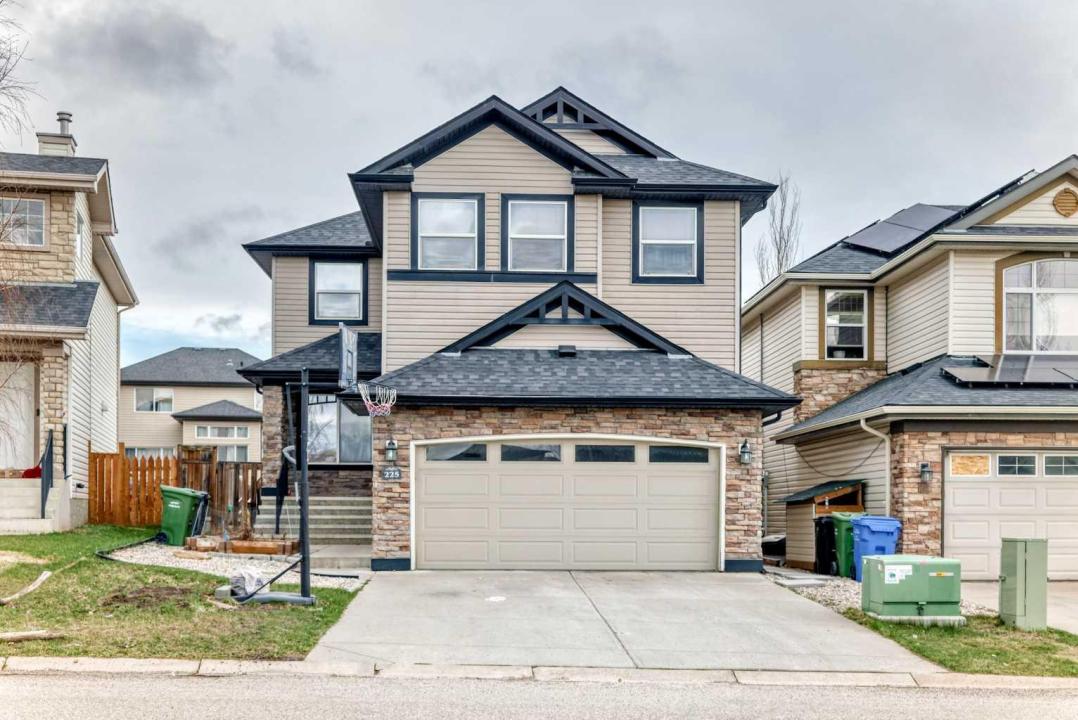 225 KINCORA HEIGHTS NW, Calgary, Alberta T3R 1N6, Canadá