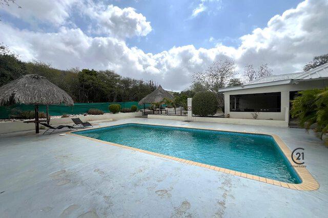Julianadorp Spacious Villa With Pool, Julianadorp, Willemstad West, Кюрасао