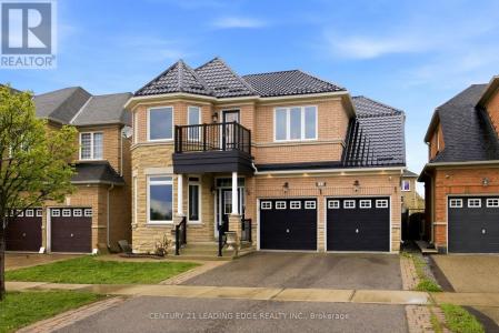 114 STONECHURCH CRESCENT, Markham (box Grove), Ontario L6B 0J2, Canada