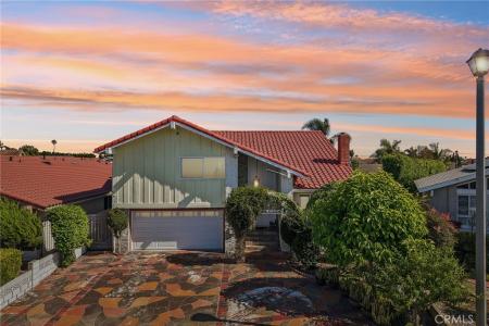 5302 Clark, Westminster, California 92683, USA