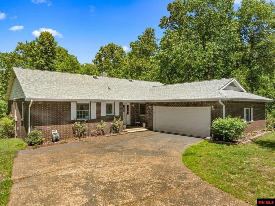 2503 CRESCENT DRIVE, Horseshoe Bend, Arkansas 72510, USA