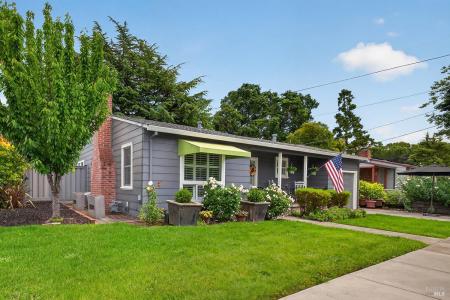 1832 Wright St, Santa Rosa, 加州 95404, 美國