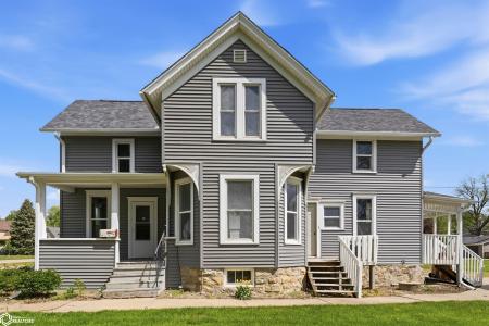 1208 Main Street, Grinnell, Iowa 50112, USA