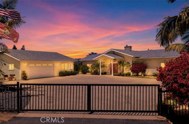 2713 E Mission, Fallbrook, كاليفورنيا 92028, الولايات المتحدة