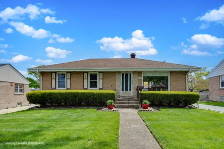 1425 Atwood Avenue, Berkeley, Illinois 60163, USA