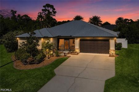 6711 Matt Pledger Court, North Fort Myers, Florida 33917, USA