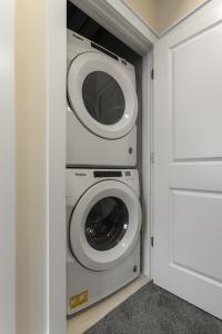 220 Cedar Street Unit 402, Lexington, Kentucky 40508, USA