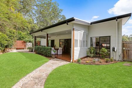 4 Banksia Place, Palmwoods, QLD 4555, Australia