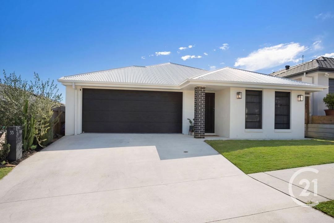 33 Palmview Street, Ripley, QLD 4306, Australia