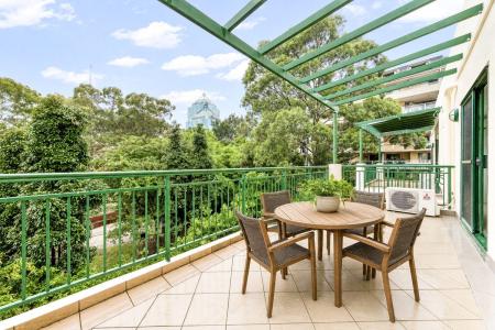 28/7 Freeman Road, Chatswood, NSW 2067, Australia