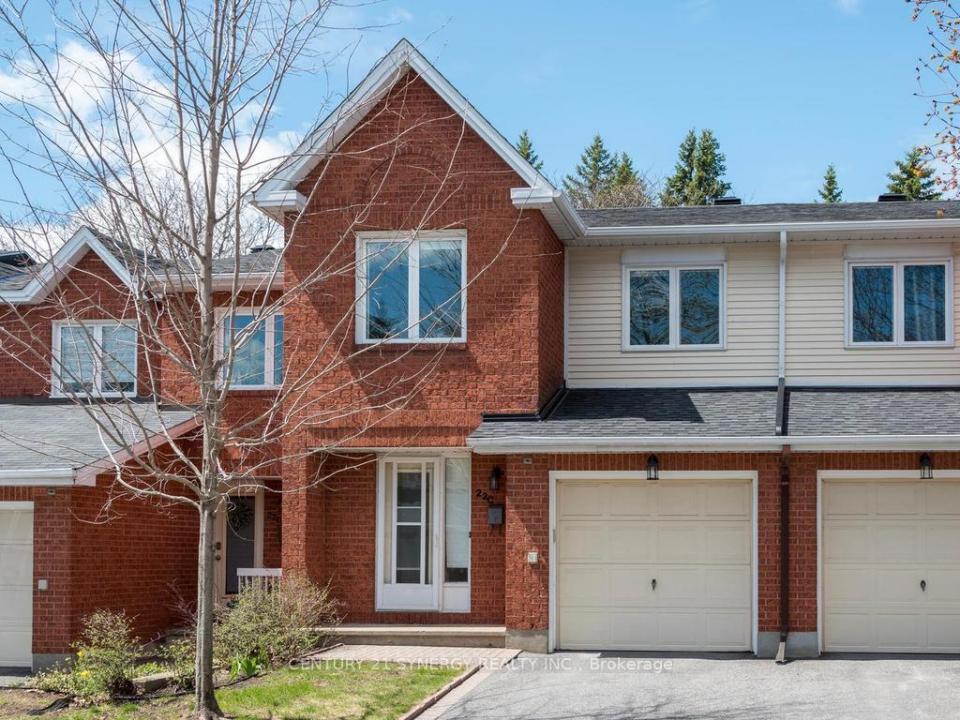 22C MAPLE RIDGE CRESCENT, Barrhaven, Ontario K2J 3L2, Canada