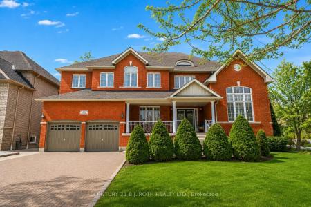38 CAMELOT SQUARE, Barrie, Ontario L4M 0C3, Canadá