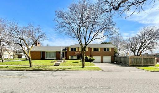 1 GOODLAND GATE, Toronto, Ontario M1S 1V4, Canada