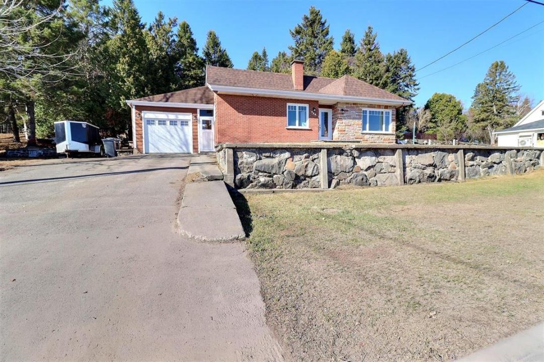 734 Ch. de Rivière-Verte, Saint-Antonin, Квебек G0L 2J0, Канада