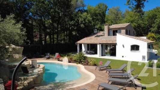 Roquefort Les Pins, Provence-Alpes-Côte D'Azur 06330, Frankreich