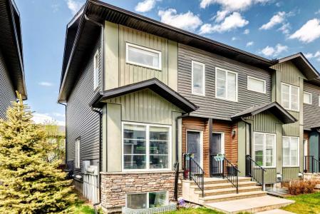 228 RED EMBERS WAY NE, Calgary, Alberta T3N 1E9, Canada
