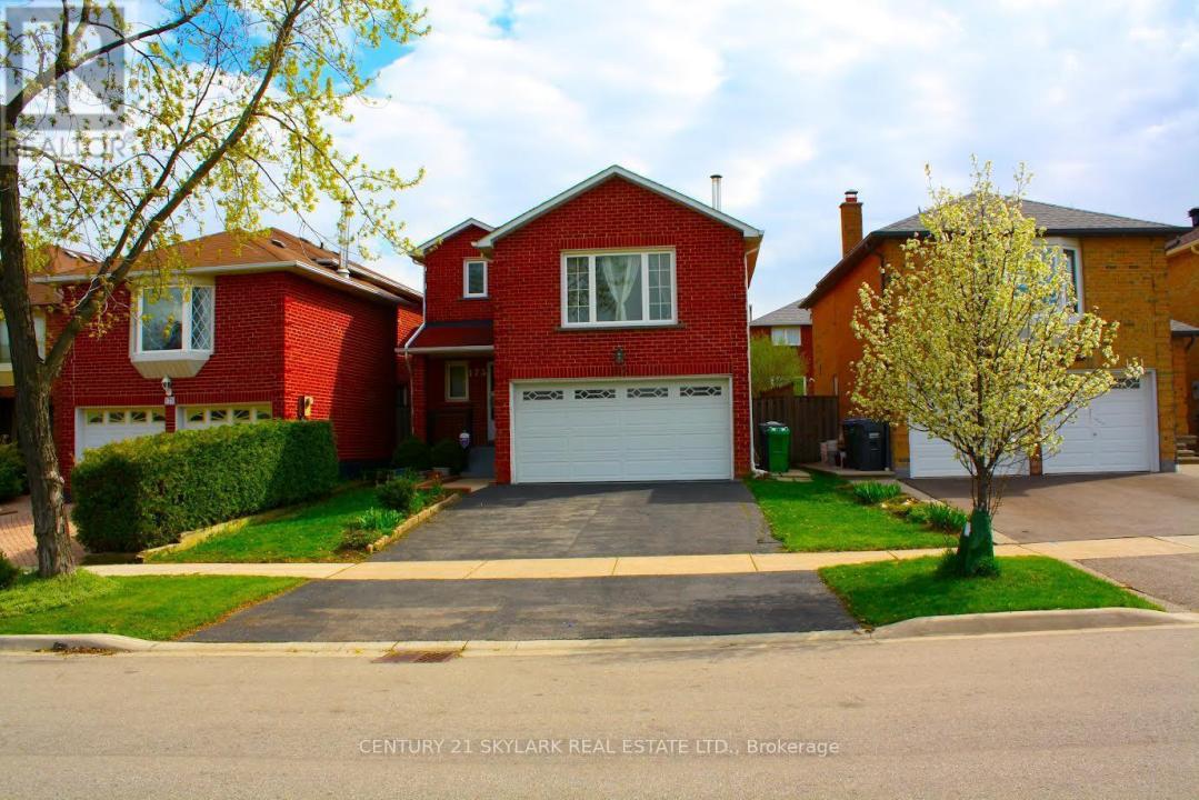173 LECH WALESA DRIVE, Mississauga (fairview), 安大略省 L5B 3H1, 加拿大