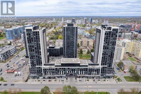 330 PHILLIP STREET, Waterloo, Ontario N2L 3W9, Kanada