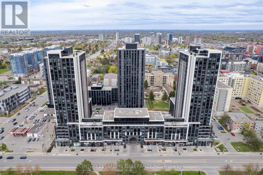 330 PHILLIP STREET, Waterloo, Ontario N2L 3W9, Kanada