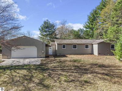 15367/ 20 Acres Wallin Road, Thompsonville, ミシガン 49683, アメリカ合衆国
