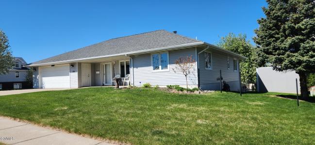 1096 Turnpike Avenue, Bismarck, شمال داكوتا 58501, الولايات المتحدة