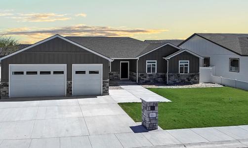 810 Snake River Drive, Heyburn, Idaho 83336, USA