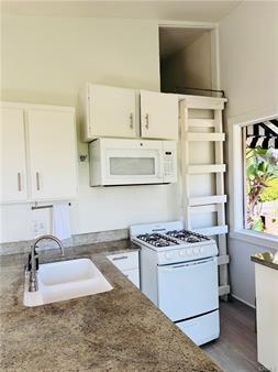 667 N Woods, Fullerton, Californie 92832, États-Unis