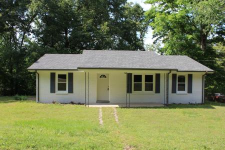 22 Gray Dr, Erin, Tennessee 37061, USA