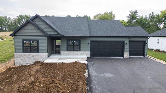 407 Ridge Court, Orfordville, Wisconsin 53576, Estados Unidos