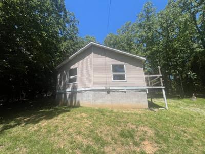 35 Sandy Point, Goreville, Illinois 62939, USA
