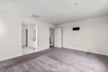 7155 Citrus Avenue #125, Fontana, Californie 92336, États-Unis