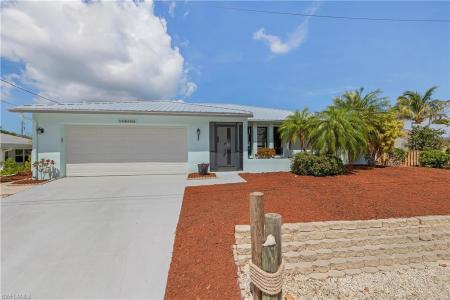16201 Porto Bello ST, BOKEELIA, Florida 33922, USA