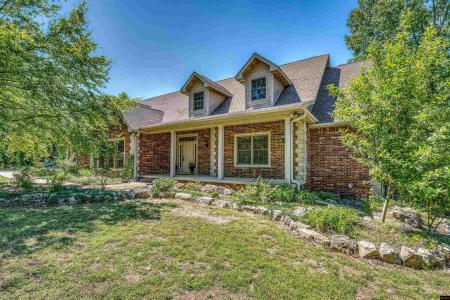 263 DORIS JEAN ROAD, Viola, Arkansas 72583, USA