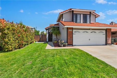 17014 Prospect Avenue, Fontana, California 92336, Estados Unidos