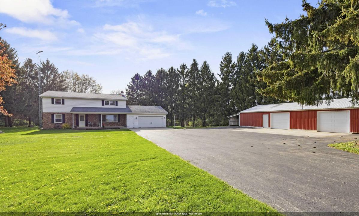 6911 Fahley Road, Oshkosh, Wisconsin 54904