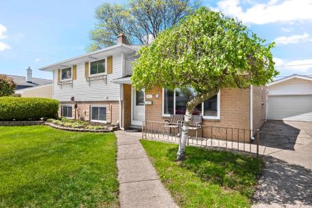 8607 Leslie, Sterling Heights, Michigan 48314, Estados Unidos
