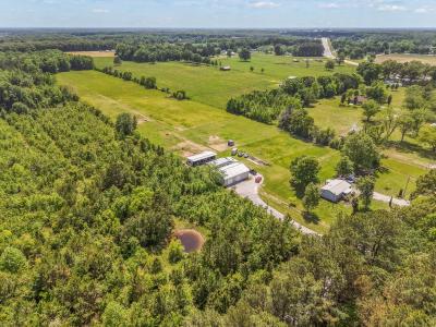 200 Swann Road, Manchester, Tennessee 37355, USA