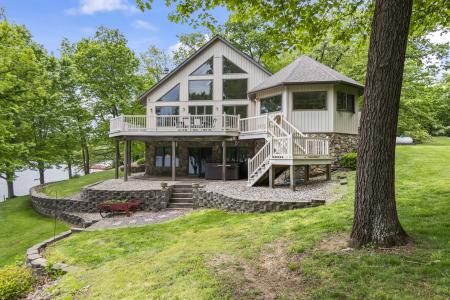 192 Westlake Trail, Litchfield, Illinois 62056, USA