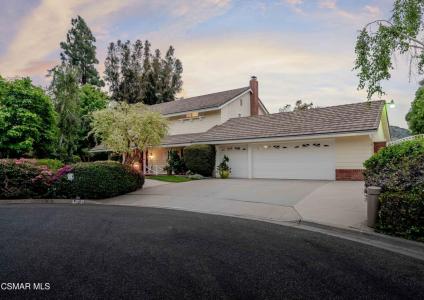 351 Buckboard Circle, Simi Valley, California 93065, USA
